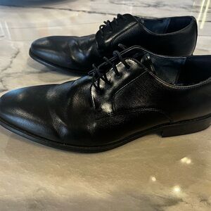 Steve Madden Sydney Classic Black Oxfords